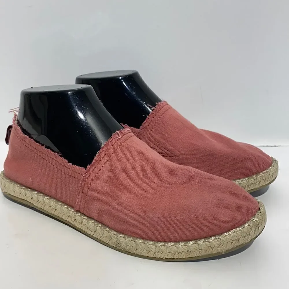 ‎Women’s Vionic Beach slip on shoes size 7